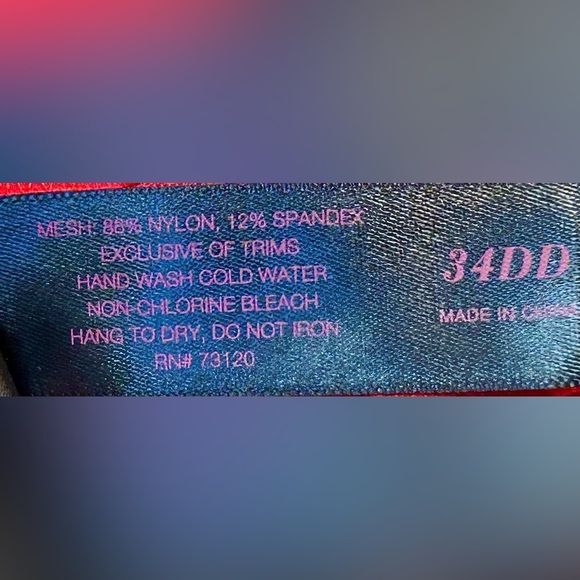 NWT Frederick's Of Hollywood Rozlyn Sheer Red Mesh and Stud Underwire Bra, 34DD - Picture 10 of 12